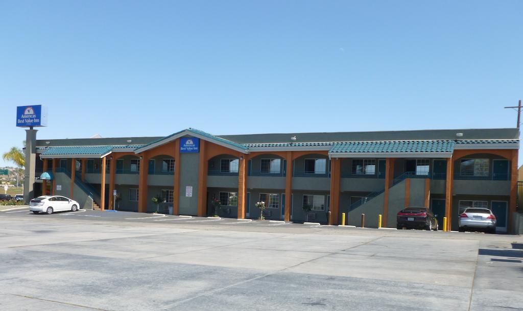 Americas Best Value Inn Corona Ngoại thất bức ảnh