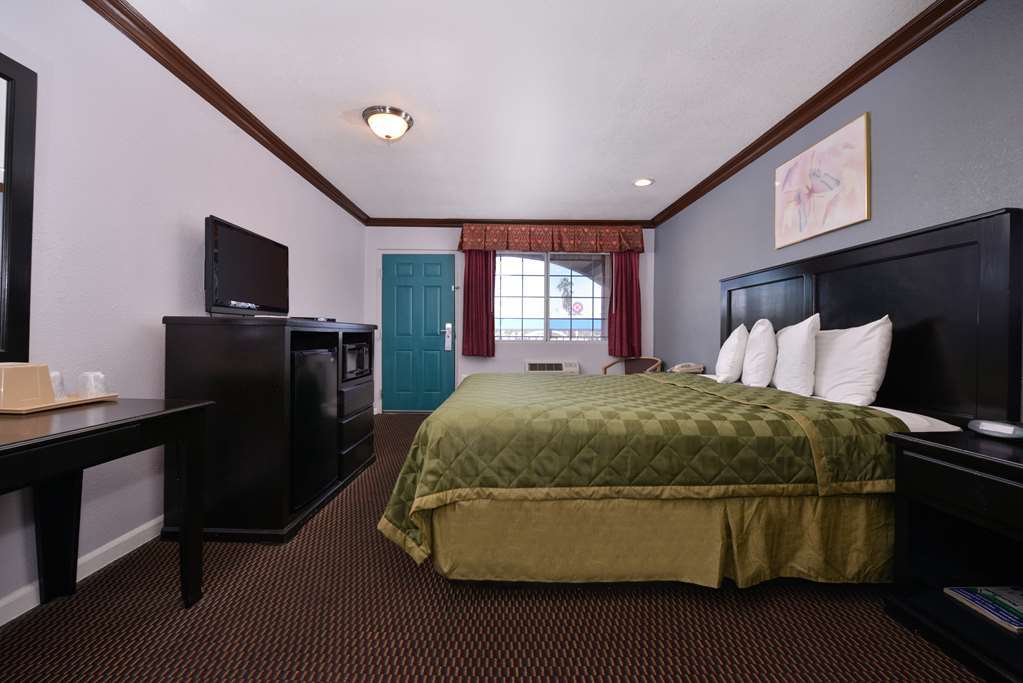 Americas Best Value Inn Corona Phòng bức ảnh
