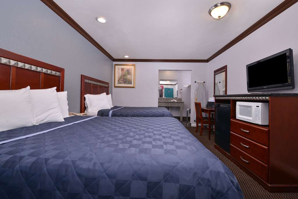 Americas Best Value Inn Corona Phòng bức ảnh